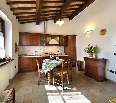 Alloggio per agriturismo Bellarosa *