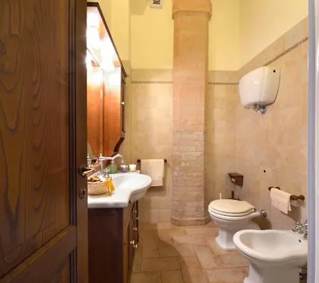 Alloggio per agriturismo Bellarosa *